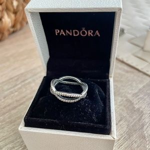 Pandora Ring